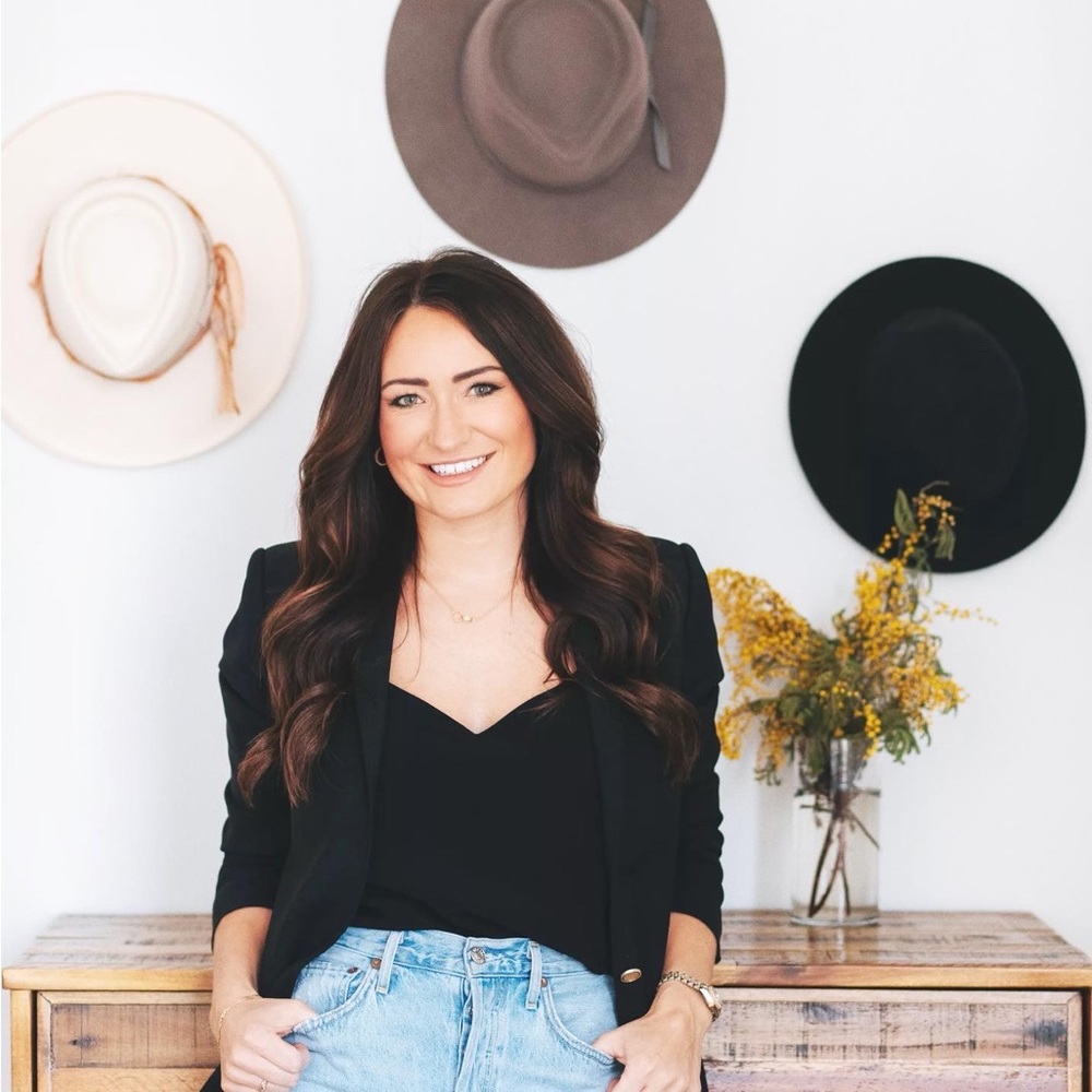 Meet your Posher, Ashley